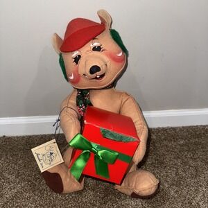 Annalee Dolls 18" Bear N' Gift 1999 Christmas 7596 AL618